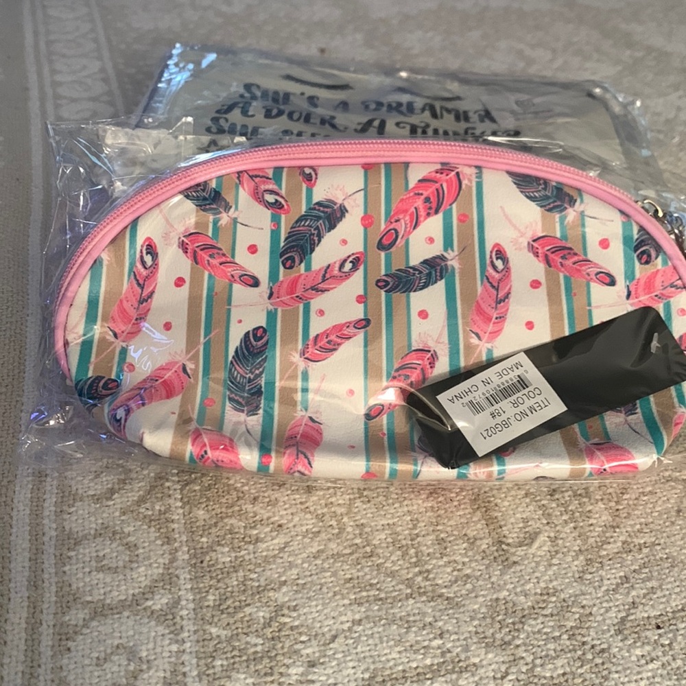 Cosmetic bag “Pink Feathers”